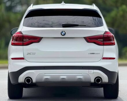 Білий БМВ Х3, об'ємом двигуна 2 л та пробігом 30 тис. км за 15000 $, фото 5 на Automoto.ua
