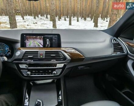 Белый БМВ Х3, объемом двигателя 2 л и пробегом 73 тыс. км за 39400 $, фото 23 на Automoto.ua