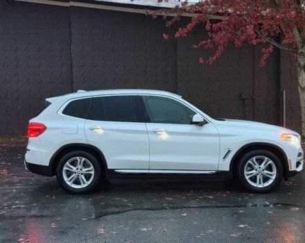 Білий БМВ Х3, об'ємом двигуна 2 л та пробігом 56 тис. км за 11000 $, фото 2 на Automoto.ua