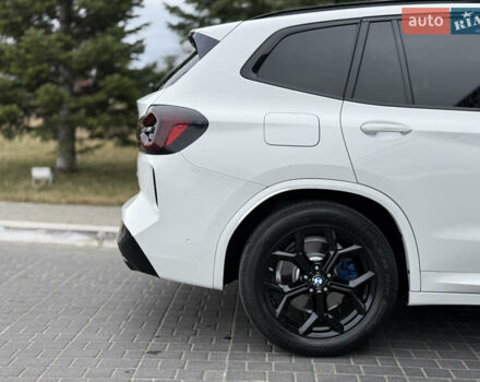 Белый БМВ Х3, объемом двигателя 2 л и пробегом 64 тыс. км за 34000 $, фото 30 на Automoto.ua