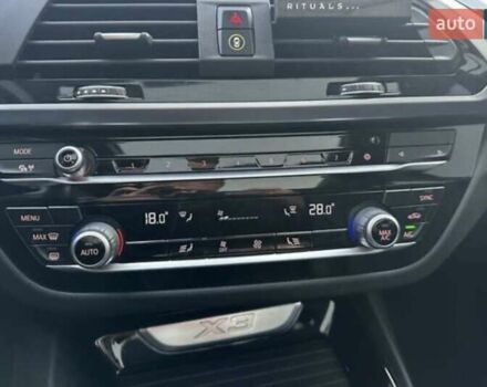 Білий БМВ Х3, об'ємом двигуна 3 л та пробігом 200 тис. км за 34000 $, фото 32 на Automoto.ua