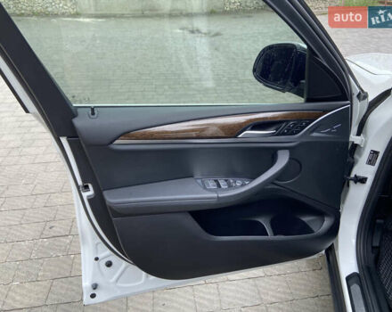 Белый БМВ Х3, объемом двигателя 2 л и пробегом 61 тыс. км за 23800 $, фото 11 на Automoto.ua