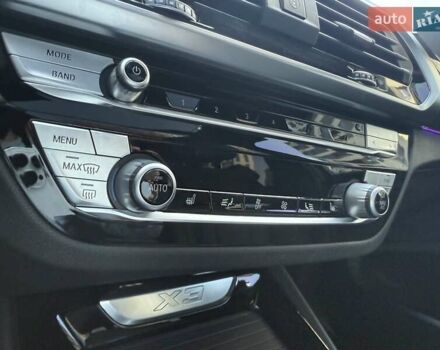 Білий БМВ Х3, об'ємом двигуна 2 л та пробігом 50 тис. км за 38333 $, фото 45 на Automoto.ua