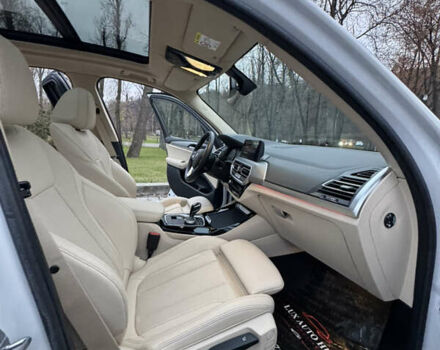 Белый БМВ Х3, объемом двигателя 2 л и пробегом 13 тыс. км за 45555 $, фото 127 на Automoto.ua