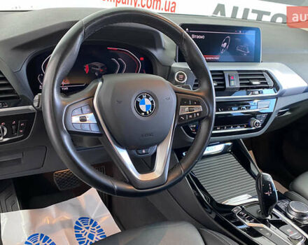 Белый БМВ Х3, объемом двигателя 2 л и пробегом 176 тыс. км за 38550 $, фото 6 на Automoto.ua