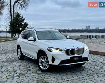 Белый БМВ Х3, объемом двигателя 2 л и пробегом 13 тыс. км за 45555 $, фото 91 на Automoto.ua