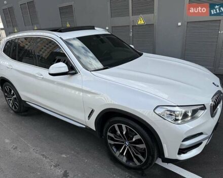Білий БМВ Х3, об'ємом двигуна 2 л та пробігом 50 тис. км за 39000 $, фото 4 на Automoto.ua