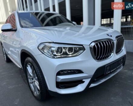Білий БМВ Х3, об'ємом двигуна 2 л та пробігом 50 тис. км за 38333 $, фото 13 на Automoto.ua