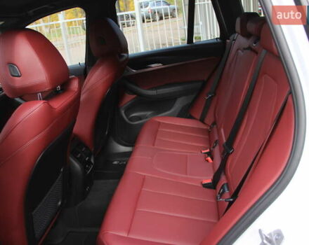 Белый БМВ Х3, объемом двигателя 2 л и пробегом 18 тыс. км за 54000 $, фото 32 на Automoto.ua