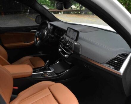 Білий БМВ Х3, об'ємом двигуна 3 л та пробігом 31 тис. км за 22800 $, фото 9 на Automoto.ua