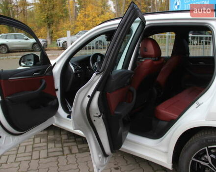 Белый БМВ Х3, объемом двигателя 2 л и пробегом 18 тыс. км за 54000 $, фото 37 на Automoto.ua