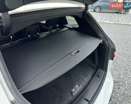 Білий БМВ Х3, об'ємом двигуна 2 л та пробігом 65 тис. км за 42700 $, фото 19 на Automoto.ua