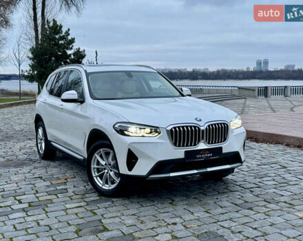 Белый БМВ Х3, объемом двигателя 2 л и пробегом 13 тыс. км за 45555 $, фото 92 на Automoto.ua