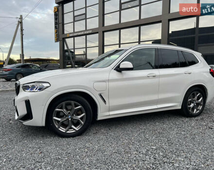 Білий БМВ Х3, об'ємом двигуна 2 л та пробігом 65 тис. км за 42700 $, фото 6 на Automoto.ua