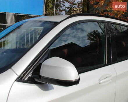 Белый БМВ Х3, объемом двигателя 2 л и пробегом 18 тыс. км за 54000 $, фото 12 на Automoto.ua