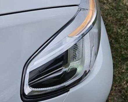 Білий БМВ Х3, об'ємом двигуна 2 л та пробігом 62 тис. км за 45500 $, фото 2 на Automoto.ua