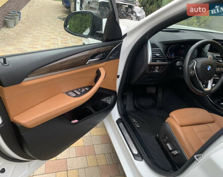 Белый БМВ Х3, объемом двигателя 2 л и пробегом 20 тыс. км за 42500 $, фото 8 на Automoto.ua