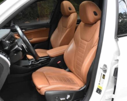 Білий БМВ Х3, об'ємом двигуна 3 л та пробігом 31 тис. км за 22800 $, фото 7 на Automoto.ua