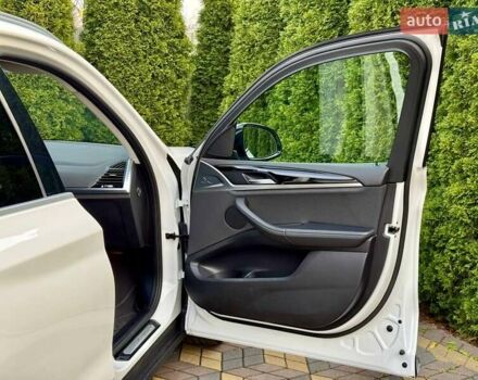 Белый БМВ Х3, объемом двигателя 2 л и пробегом 149 тыс. км за 35800 $, фото 33 на Automoto.ua