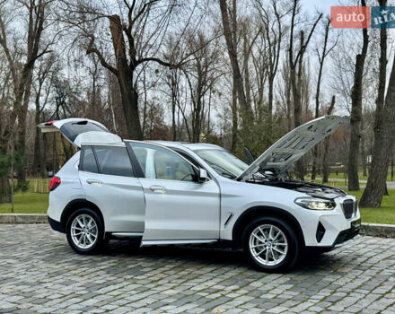 Белый БМВ Х3, объемом двигателя 2 л и пробегом 13 тыс. км за 45555 $, фото 37 на Automoto.ua