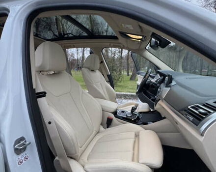 Белый БМВ Х3, объемом двигателя 2 л и пробегом 13 тыс. км за 45555 $, фото 122 на Automoto.ua