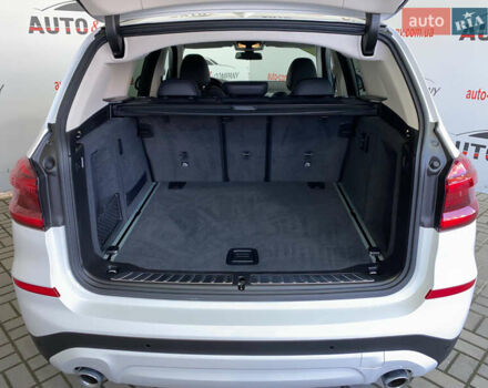 Белый БМВ Х3, объемом двигателя 2 л и пробегом 176 тыс. км за 38550 $, фото 4 на Automoto.ua