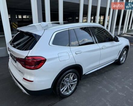 Білий БМВ Х3, об'ємом двигуна 2 л та пробігом 50 тис. км за 38333 $, фото 6 на Automoto.ua