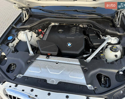 Белый БМВ Х3, объемом двигателя 2 л и пробегом 40 тыс. км за 27950 $, фото 68 на Automoto.ua