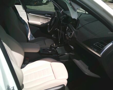 Белый БМВ Х3, объемом двигателя 2 л и пробегом 65 тыс. км за 25000 $, фото 10 на Automoto.ua