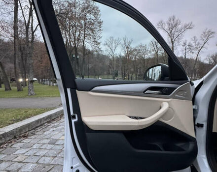 Белый БМВ Х3, объемом двигателя 2 л и пробегом 13 тыс. км за 45555 $, фото 109 на Automoto.ua