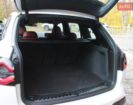 Белый БМВ Х3, объемом двигателя 2 л и пробегом 18 тыс. км за 54000 $, фото 38 на Automoto.ua