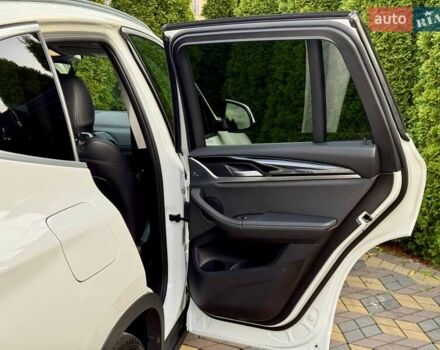 Белый БМВ Х3, объемом двигателя 2 л и пробегом 149 тыс. км за 35800 $, фото 32 на Automoto.ua