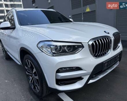 Білий БМВ Х3, об'ємом двигуна 2 л та пробігом 50 тис. км за 39000 $, фото 27 на Automoto.ua