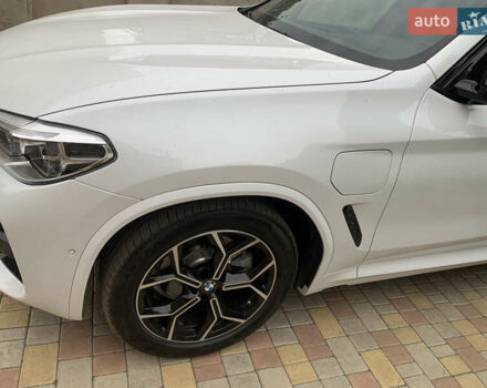 Белый БМВ Х3, объемом двигателя 2 л и пробегом 20 тыс. км за 42500 $, фото 9 на Automoto.ua