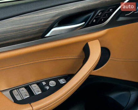 Білий БМВ Х3, об'ємом двигуна 2 л та пробігом 78 тис. км за 28200 $, фото 24 на Automoto.ua