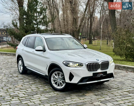 Белый БМВ Х3, объемом двигателя 2 л и пробегом 13 тыс. км за 45555 $, фото 135 на Automoto.ua
