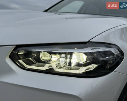 Белый БМВ Х3, объемом двигателя 2 л и пробегом 13 тыс. км за 45555 $, фото 65 на Automoto.ua