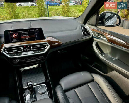 Белый БМВ Х3, объемом двигателя 2 л и пробегом 124 тыс. км за 39900 $, фото 38 на Automoto.ua