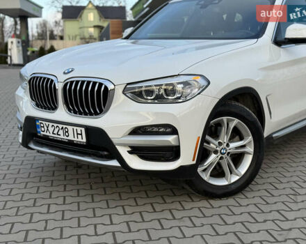 Белый БМВ Х3, объемом двигателя 2 л и пробегом 40 тыс. км за 27950 $, фото 3 на Automoto.ua