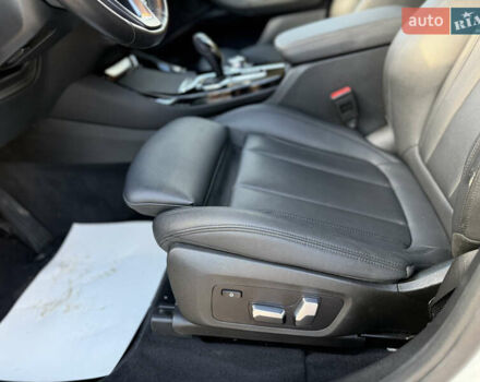 Белый БМВ Х3, объемом двигателя 2 л и пробегом 40 тыс. км за 27950 $, фото 44 на Automoto.ua