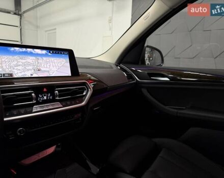 Білий БМВ Х3, об'ємом двигуна 2 л та пробігом 24 тис. км за 49900 $, фото 32 на Automoto.ua