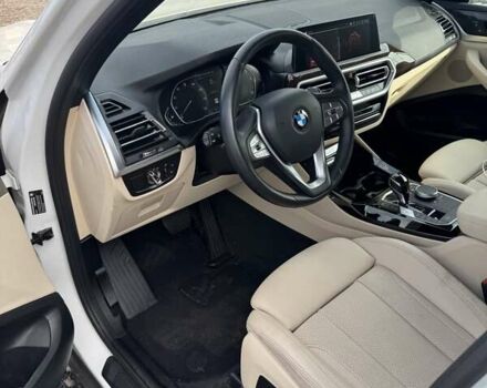 Белый БМВ Х3, объемом двигателя 2 л и пробегом 55 тыс. км за 28600 $, фото 6 на Automoto.ua