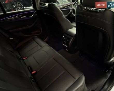 Білий БМВ Х3, об'ємом двигуна 2 л та пробігом 24 тис. км за 49900 $, фото 47 на Automoto.ua