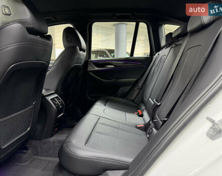 Білий БМВ Х3, об'ємом двигуна 2 л та пробігом 7 тис. км за 60000 $, фото 23 на Automoto.ua