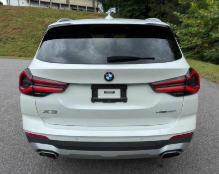 Белый БМВ Х3, объемом двигателя 2 л и пробегом 10 тыс. км за 47000 $, фото 5 на Automoto.ua