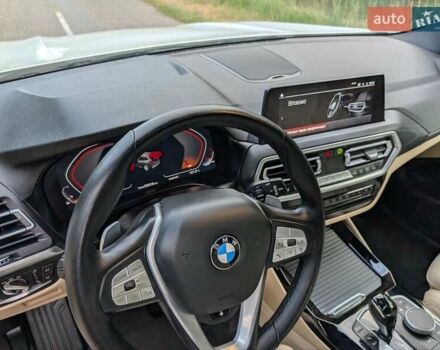 Білий БМВ Х3, об'ємом двигуна 2 л та пробігом 60 тис. км за 36300 $, фото 25 на Automoto.ua