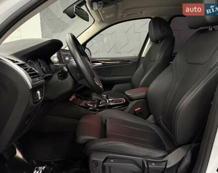 Білий БМВ Х3, об'ємом двигуна 2 л та пробігом 24 тис. км за 49900 $, фото 40 на Automoto.ua