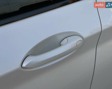 Белый БМВ Х3, объемом двигателя 3 л и пробегом 67 тыс. км за 57800 $, фото 15 на Automoto.ua