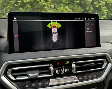 Білий БМВ Х3, об'ємом двигуна 2 л та пробігом 15 тис. км за 46800 $, фото 38 на Automoto.ua