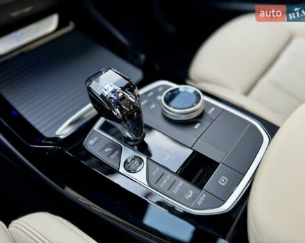 Білий БМВ Х3, об'ємом двигуна 2 л та пробігом 15 тис. км за 46800 $, фото 32 на Automoto.ua